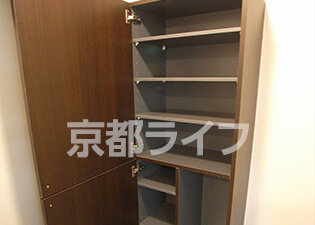 シューズボックス